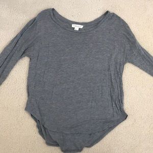 Gray long sleeve shirt